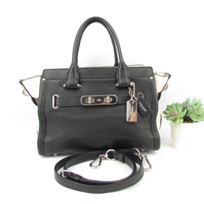 COACH Swagger 27 Small Satchel in Pebble Leather